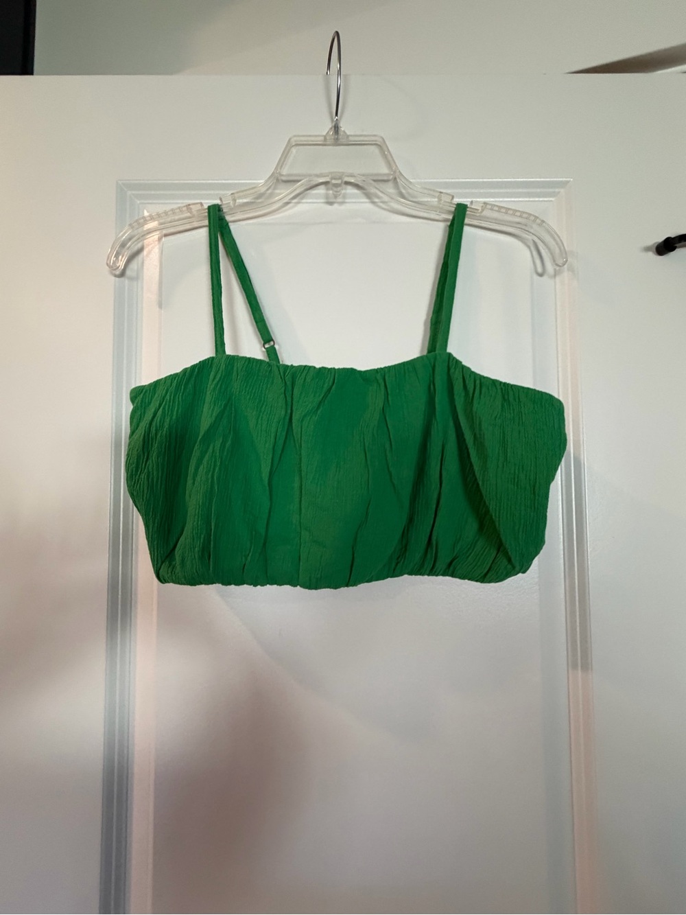 Wild Fable Green Crinkle Cropped Cami – Size M